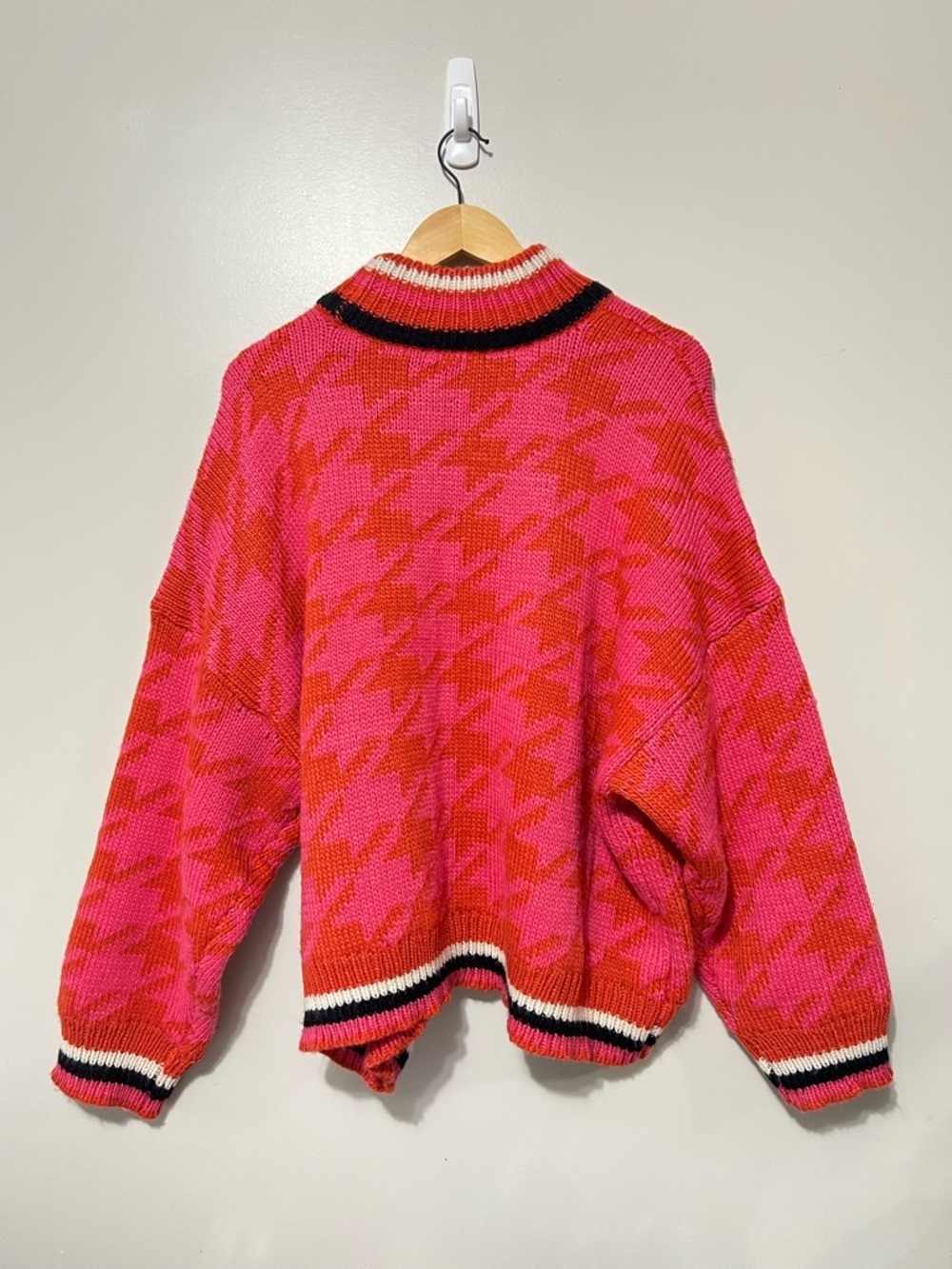 Vero Moda Curve Pink & Orange Houndstooth Knit Sweater Size 4X Dopamine Dressing - Picture 4 of 12